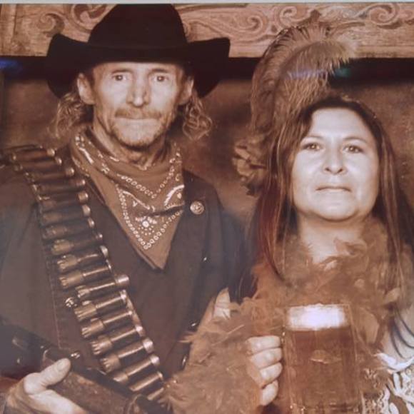 Meet your Posher, Jen - Picture 1 of 1